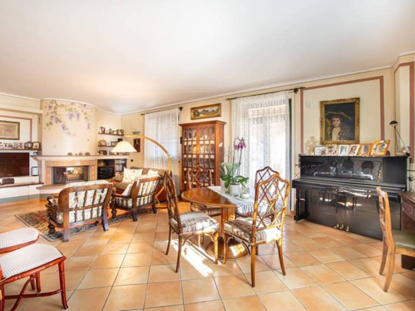 casa indipendente in vendita a Rivalta di Torino
