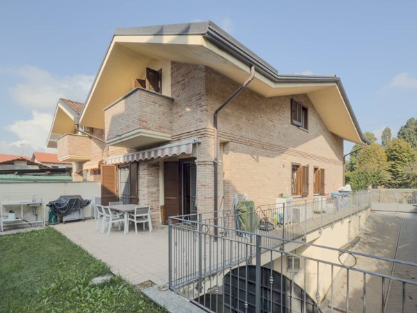 casa indipendente in vendita a Rivalta di Torino