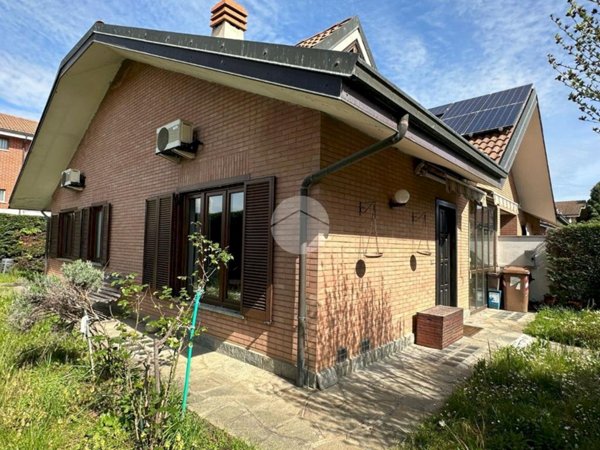 casa indipendente in vendita a Rivalta di Torino