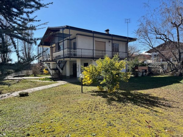 casa indipendente in vendita a Rivalta di Torino