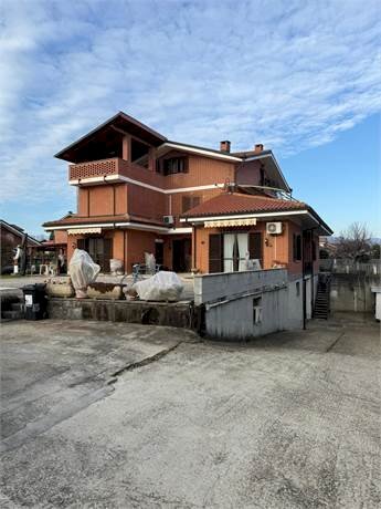 casa indipendente in vendita a Rivalta di Torino