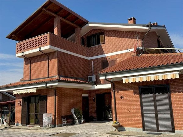 casa indipendente in vendita a Rivalta di Torino