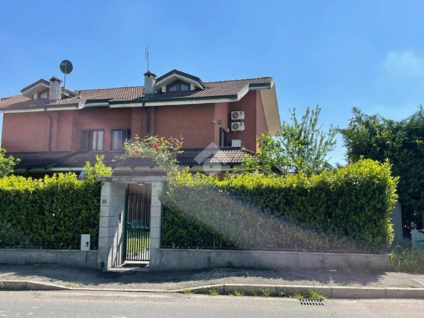 casa indipendente in vendita a Rivalta di Torino