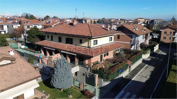 casa indipendente in vendita a Rivalta di Torino