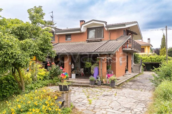 casa indipendente in vendita a Rivalta di Torino