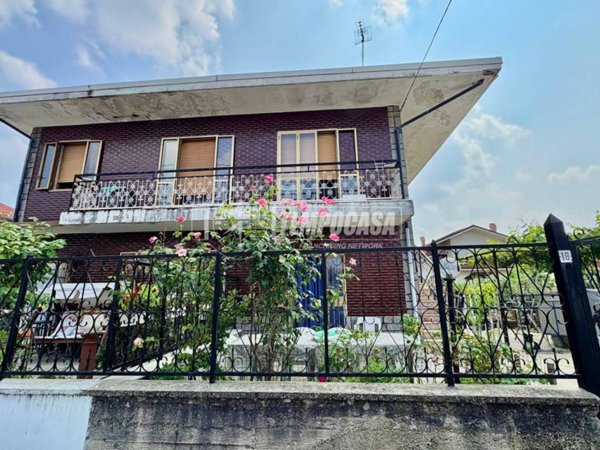 casa indipendente in vendita a Rivalta di Torino in zona Gerbole