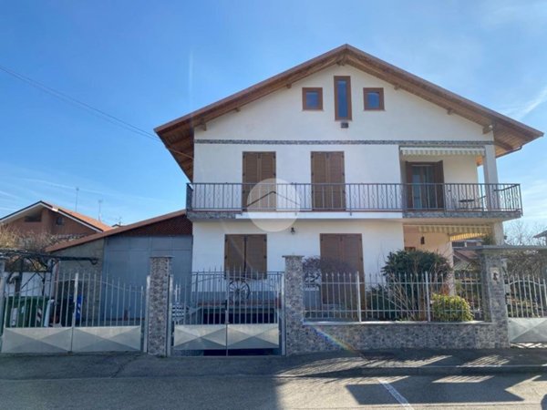 casa indipendente in vendita a Rivalta di Torino