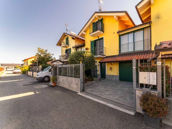 casa indipendente in vendita a Rivalta di Torino