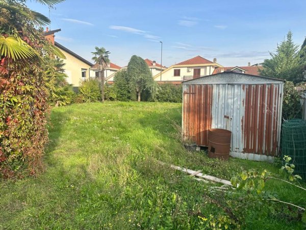 terreno agricolo in vendita a Rivalta di Torino in zona Hella