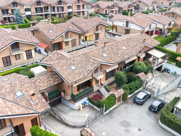 casa indipendente in vendita a Rivalta di Torino