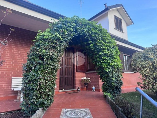 casa indipendente in vendita a Rivalta di Torino