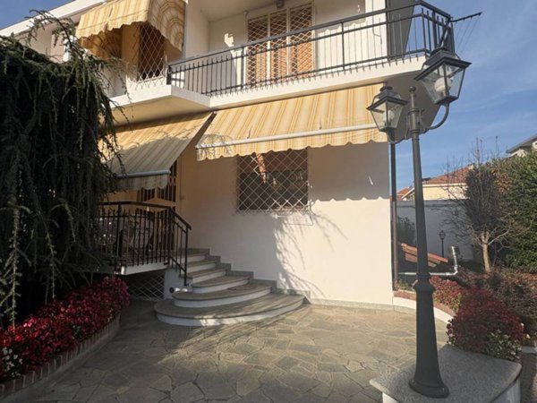 casa indipendente in vendita a Rivalta di Torino