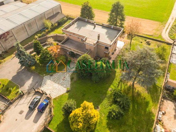 appartamento in vendita a Rivalta di Torino in zona Hella