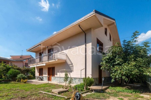 casa indipendente in vendita a Rivalta di Torino in zona Pasta