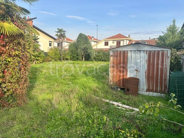 terreno agricolo in vendita a Rivalta di Torino in zona Hella