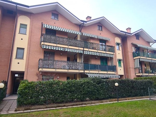 appartamento in vendita a Rivalta di Torino in zona Hella