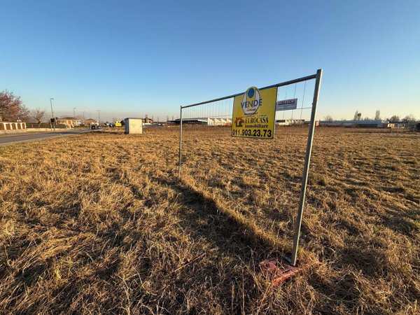 terreno edificabile in vendita a Rivalta di Torino