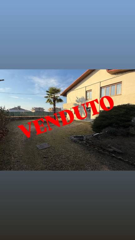 casa indipendente in vendita a Rivalta di Torino