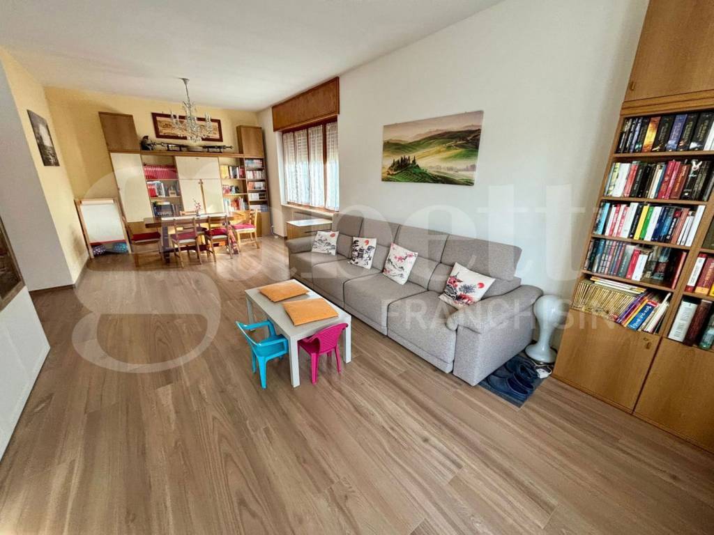 appartamento in vendita a Rivalta di Torino in zona Pasta