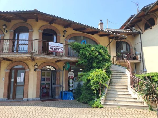 negozio in vendita a Rivalta di Torino