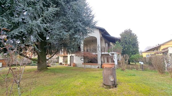 casa indipendente in vendita a Rivalta di Torino