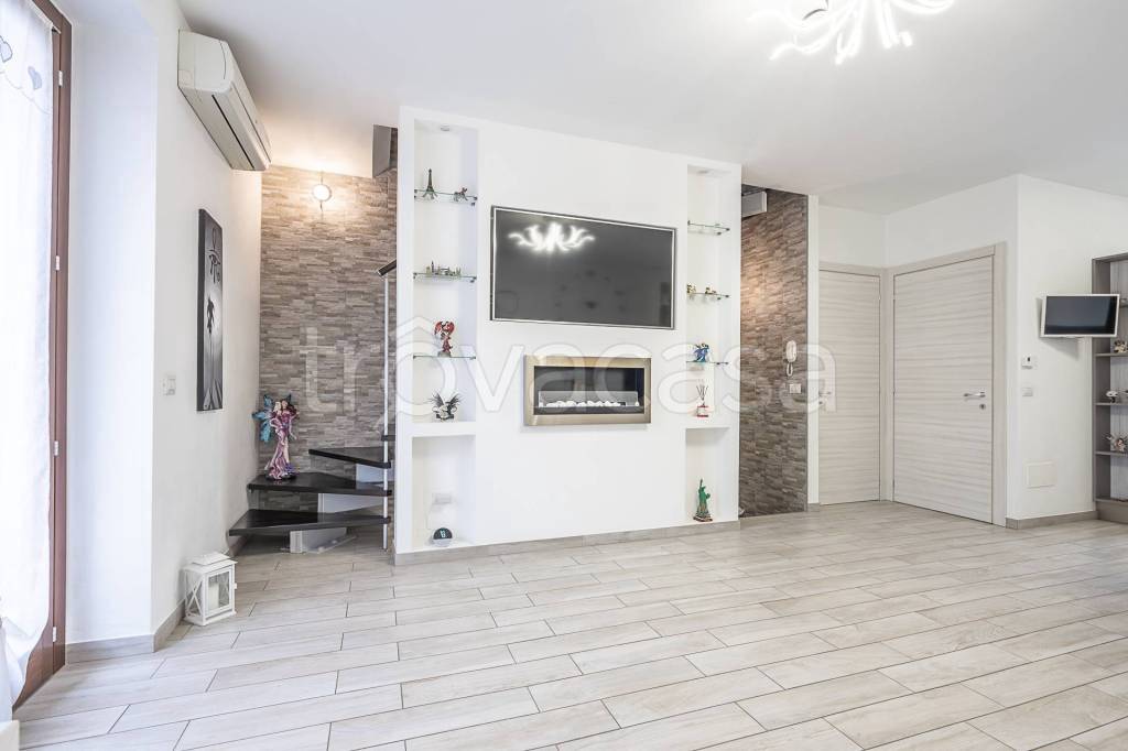 casa indipendente in vendita a Rivalta di Torino