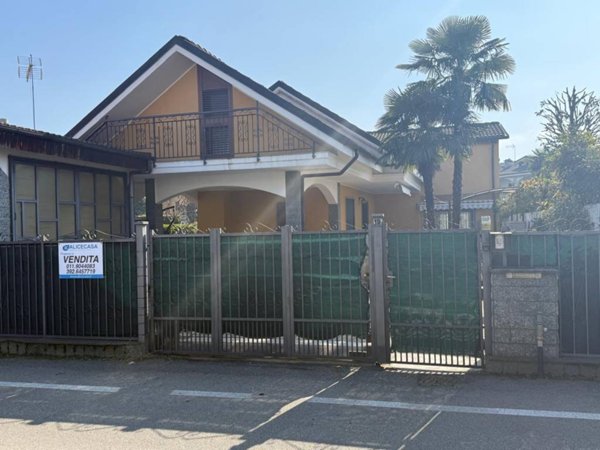 casa indipendente in vendita a Rivalta di Torino