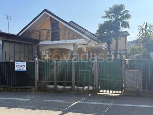 casa indipendente in vendita a Rivalta di Torino