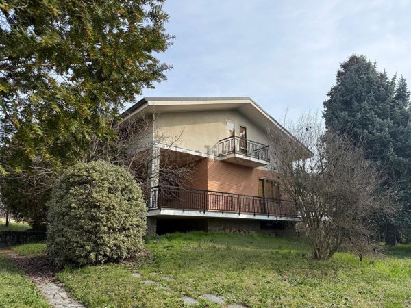 casa indipendente in vendita a Rivalta di Torino