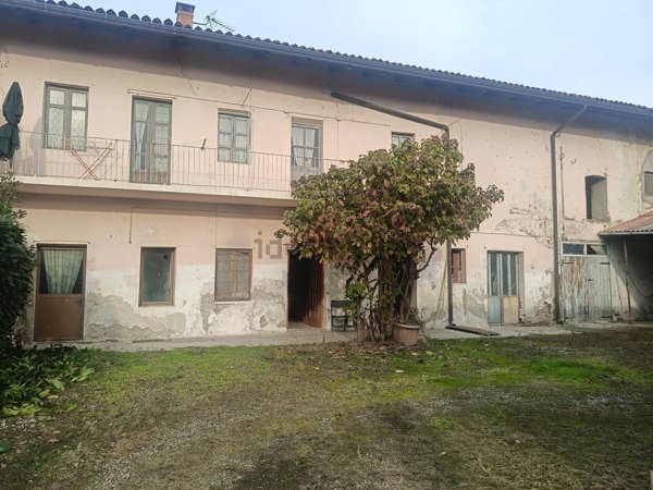 pentavano in vendita a Rivalta di Torino