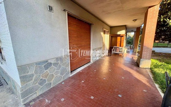 appartamento in vendita a Rivalta di Torino in zona Hella