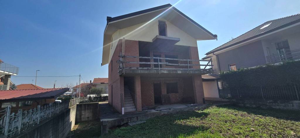casa indipendente in vendita a Rivalta di Torino