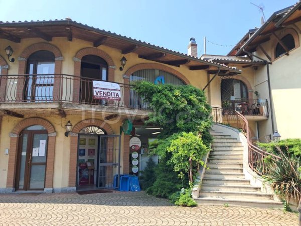 negozio in vendita a Rivalta di Torino