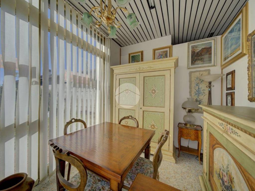 negozio in vendita a Rivalta di Torino