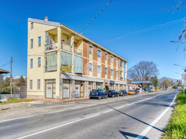 negozio in vendita a Rivalta di Torino