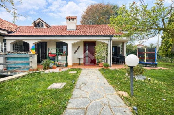 casa indipendente in vendita a Rivalta di Torino