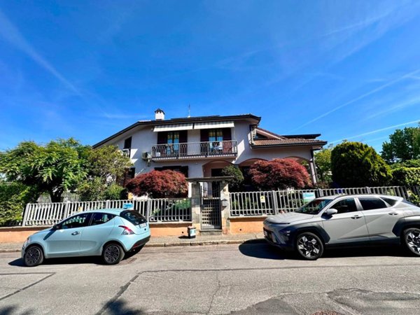 casa indipendente in vendita a Rivalta di Torino