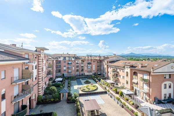 appartamento in vendita a Rivalta di Torino in zona Hella