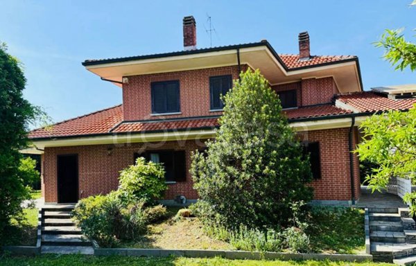 casa indipendente in vendita a Rivalta di Torino in zona Pasta