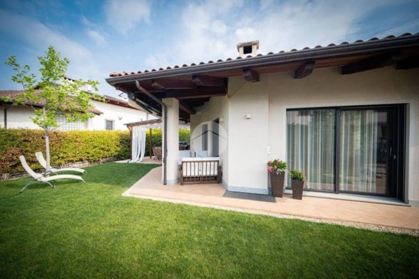 casa indipendente in vendita a Rivalta di Torino