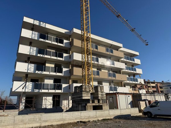 appartamento in vendita a Rivalta di Torino in zona Hella