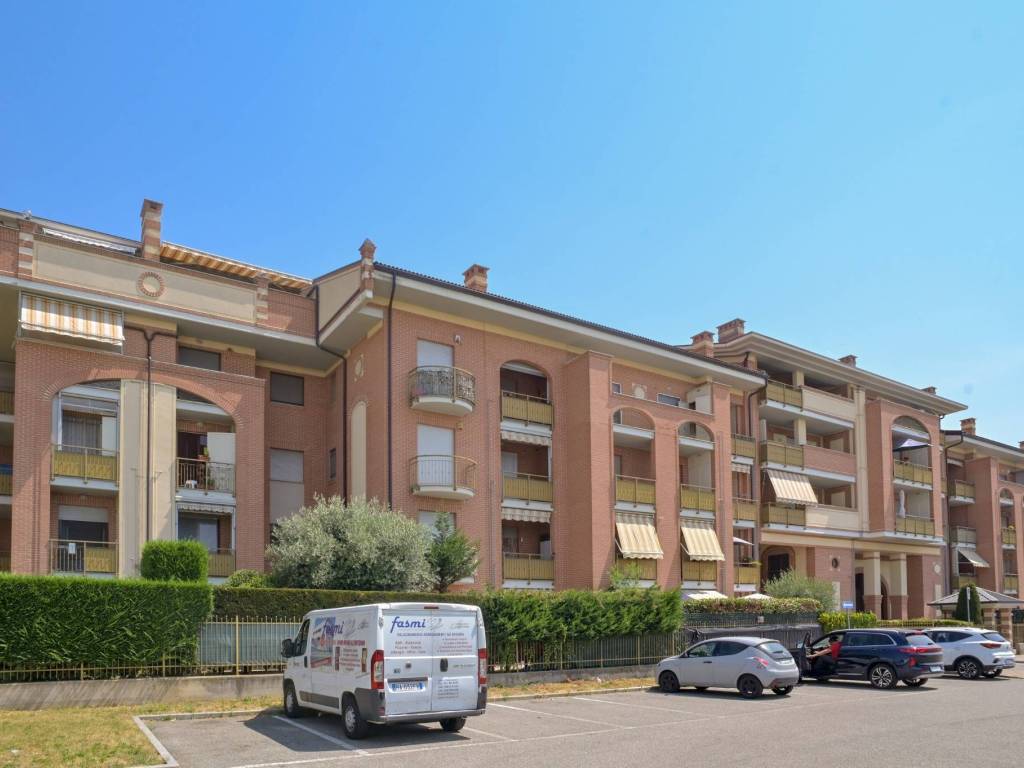 appartamento in vendita a Rivalta di Torino in zona Hella