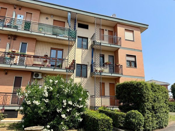 appartamento in vendita a Rivalta di Torino in zona Pasta