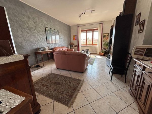 casa indipendente in vendita a Rivalta di Torino in zona Pasta