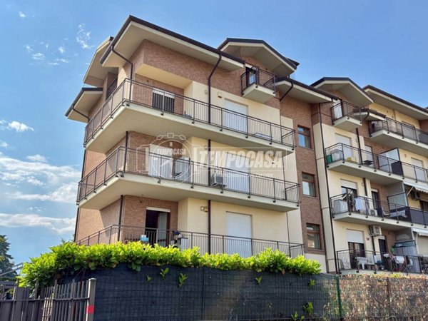 appartamento in vendita a Rivalta di Torino in zona Hella