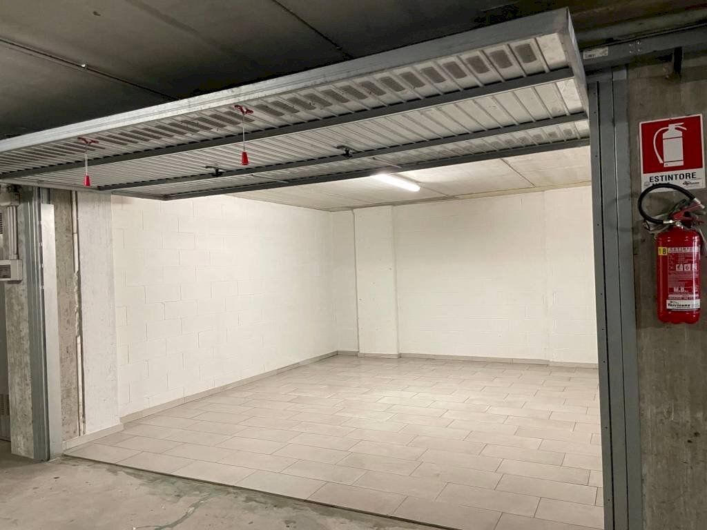 ufficio in vendita a Rivalta di Torino in zona Pasta
