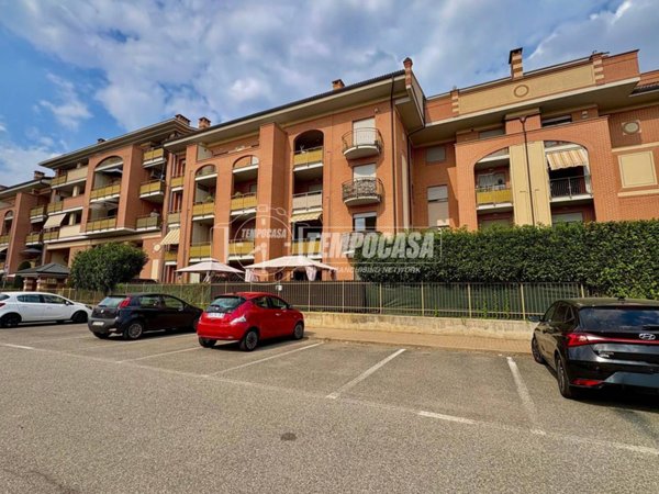 appartamento in vendita a Rivalta di Torino in zona Hella