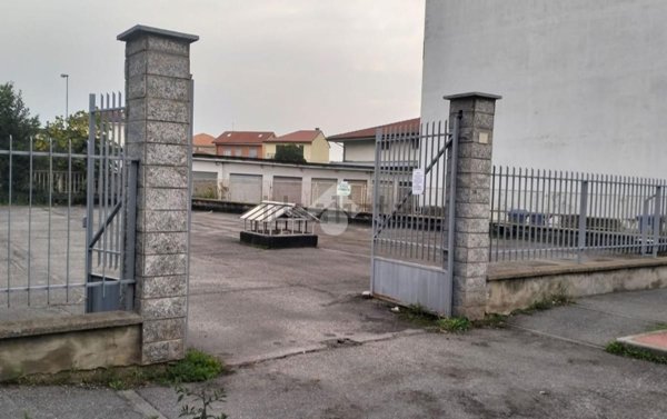 box auto in vendita a Rivalta di Torino