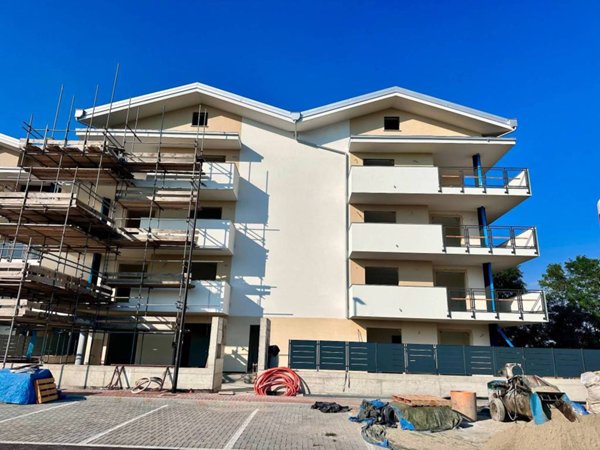 appartamento in vendita a Rivalta di Torino in zona Hella