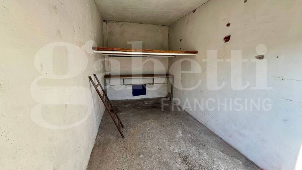 box auto in vendita a Rivalta di Torino